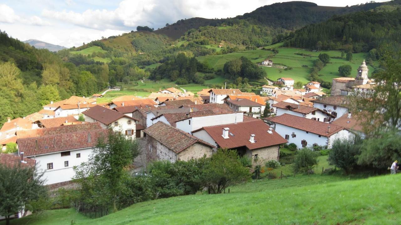 Albergue Olasenea Aterpea Zubieta Exterior photo
